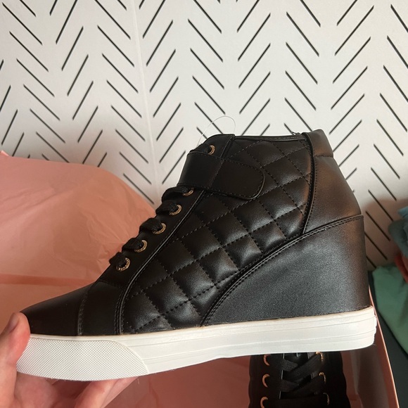 Juicy Couture Black Quilted Wedge Sneakers - Picture 10 of 11